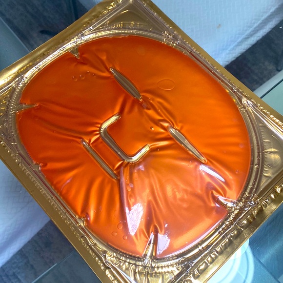 D’OR24K Prestige 24K Gold Facial Mask Collection - Vitamin C Face Mask - Picture 2 of 7